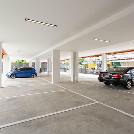 Clay Hotel Udonthani Extérieur photo