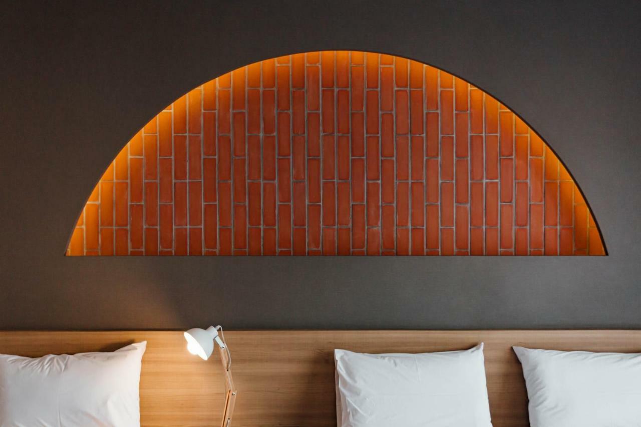 Clay Hotel Udonthani Extérieur photo